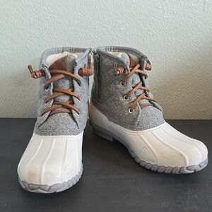 Nautica White And Gray Duck Boots Size 6